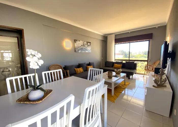 Albufeira Central 8 By Homing